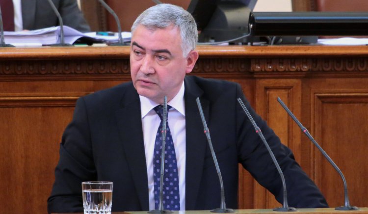 Атанас Мерджанов: Сегашният председател на БСП се включва доста активно в очертаването на левия профил на държавата