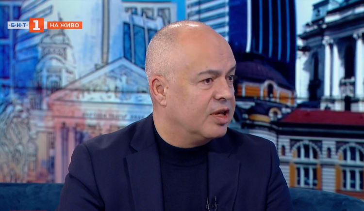 Георги Свиленски: Борисов призна, че управлява през служебния кабинет на Радев