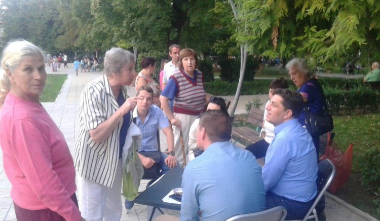 Георги Търновалийски и Красимир Трифонов с приемна на открито в парк Белите брези