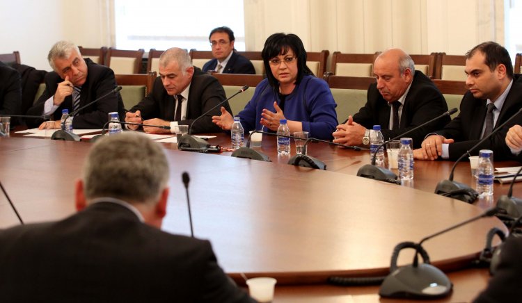 Ръководството на ПГ на БСП лява България защити прогресивното подоходно облагане