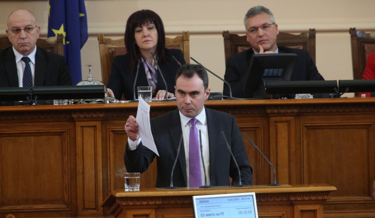 Жельо Бойчев: В момента се отказва достъп до медицинско обслужване на български граждани