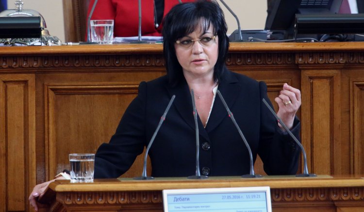 Корнелия Нинова: Борисов да дойде в НС да каже какво се случва в Черно море