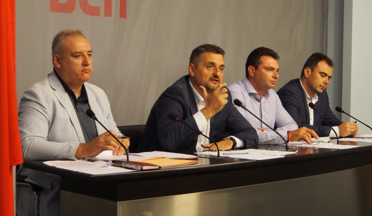Кирил Добрев: Програмата на управляващите е чиновническа и българите не могат да се намерят в нея