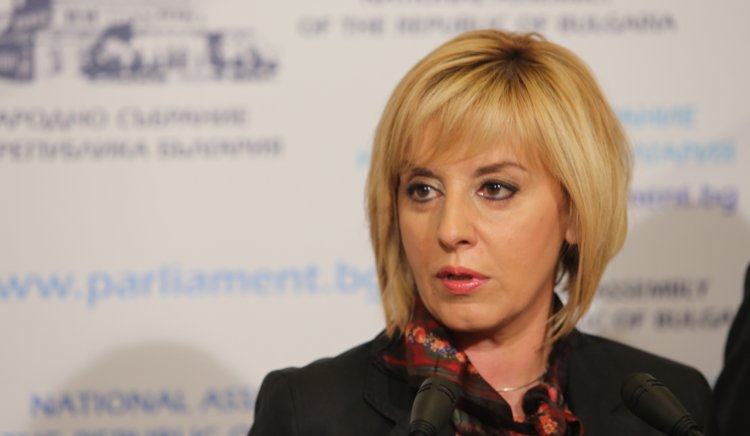 Мая Манолова: Хората с онкологични заболявания са притеснени от експериментите на здравния министър