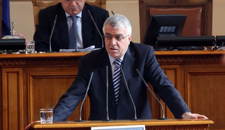 Проф. Гечев: С бюджета за 2017 г. управляващите бетонират България на последно място в ЕС
