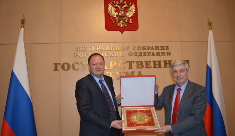 Миков в Москва: Отношенията с Русия трябва да се развиват практически