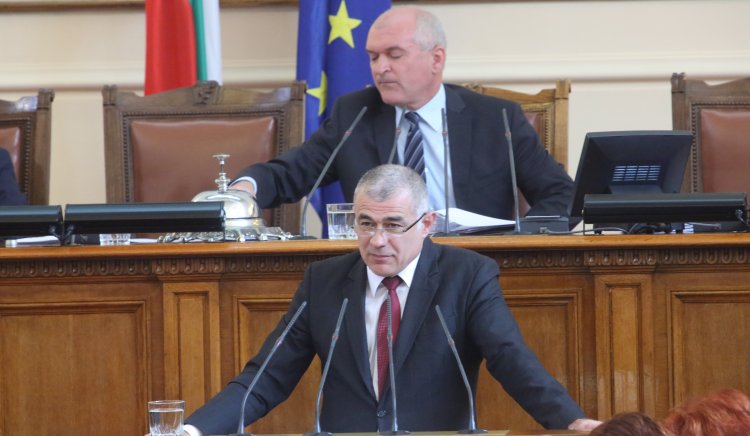 Георги Гьоков: Не ме изненадва оставката на социалния министър, а че цялото правителство не го следва