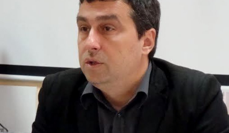 Областният лидер на социалистите Васил Самарски призова политическите сили ясно да се разграничат от палежа в Стара Загора