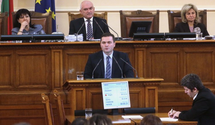 Пенчо Милков: Не може да се приемат прибързани мерки за отваряне на българския пазар за чужди работници