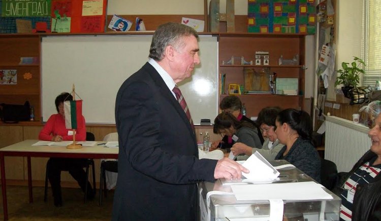 Стоян Парпулов: Гласувах за по-добро бъдеще на общината, с повече усмихнати млади хора