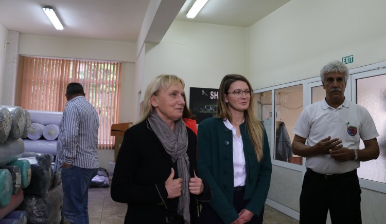 Елена Йончева: Ще се борим за достойни доходи на българите