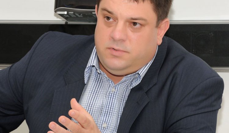 Атанас Зафиров: Свидетели сме на поредното срастване на власт, пари и репресии