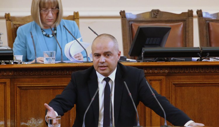 Георги Свиленски: Парламент с мнозинството на сговора и личния интерес е вреден за България