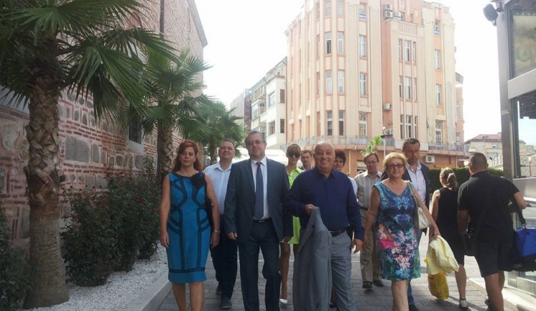 Кандидатите на  БСП честитят националния празник и Деня на Пловдив на съгражданите си