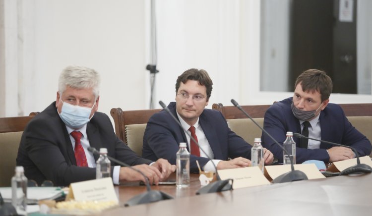 Зарков, БСП: За преодоляване на кризата ще помогне нашият алтернативен бюджет