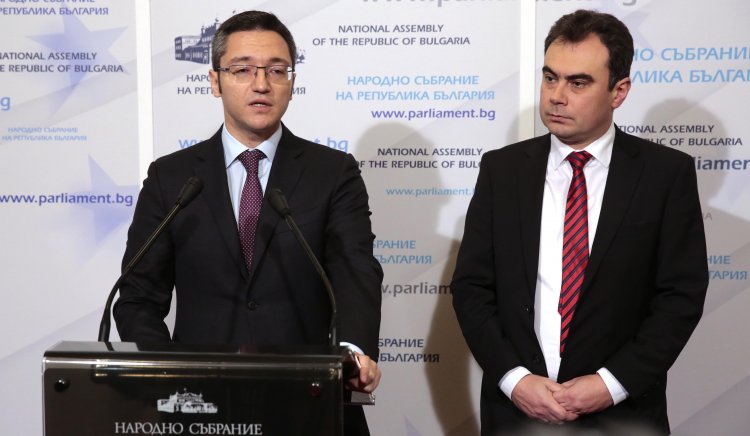 БСП дава министър Даниел Митов на прокурор