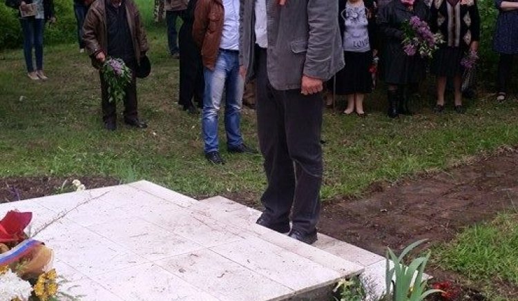 Социалисти и русофили почетоха загинали летци в град Батановци