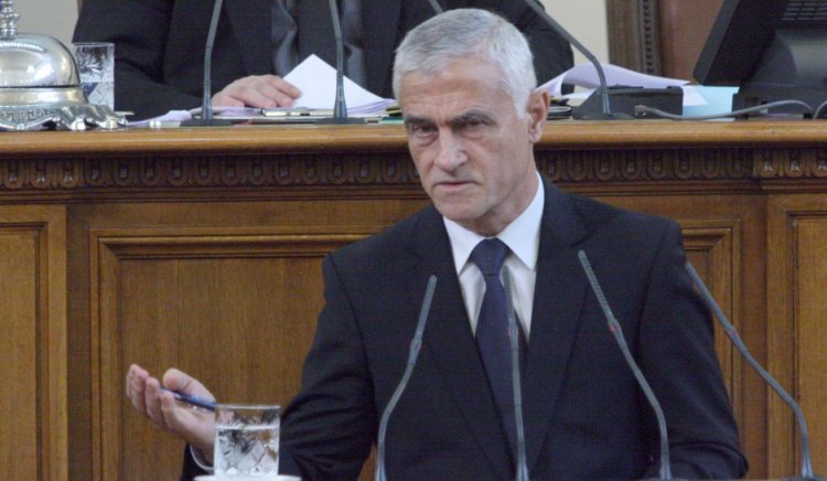 ДЕКЛАРАЦИЯ  на Парламентарната група на Коалиция за България прочетена от народния представител Петър Димитров 