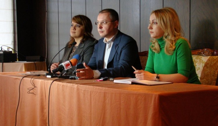 БСП иска оставката на Румяна Желева като външен министър на България