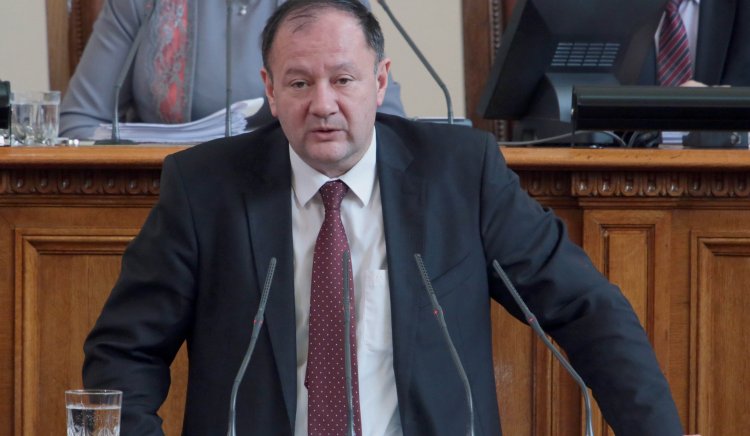 Миков пита Борисов: Каква е позицията на правителството за търговията с човешкия живот и здраве?