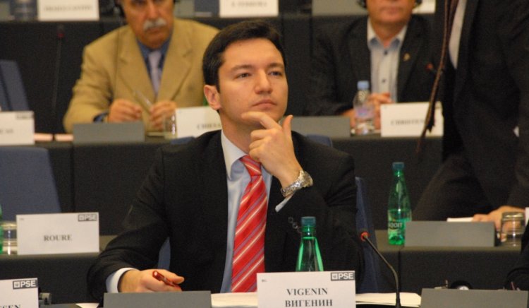 Европейският парламент одобри доклада на Кристиан Вигенин за напредъка на Македония