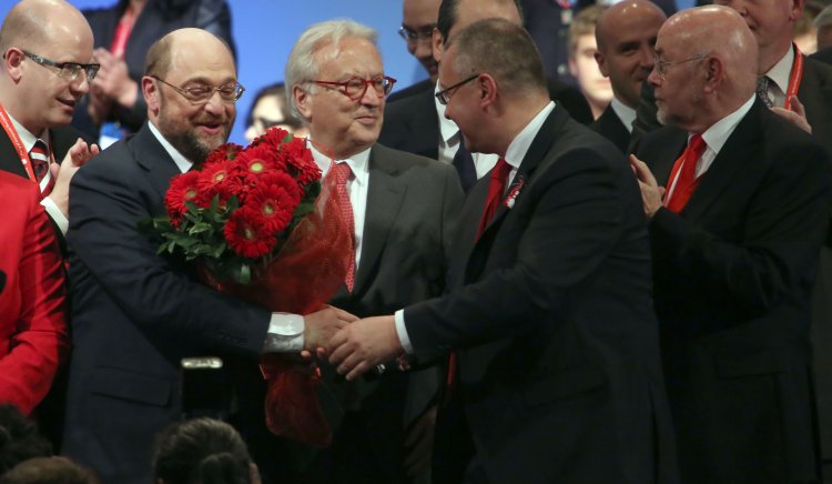 Мартин Шулц е общият кандидат на ПЕС за президент на ЕК