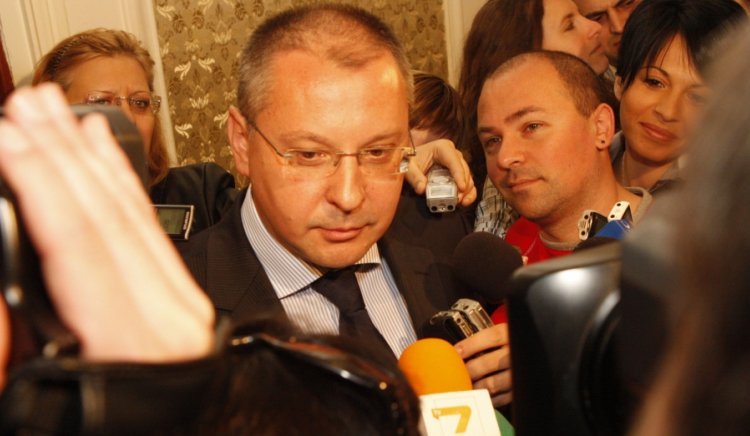 Премиерът Борисов да изпълни поетите ангажименти към хората, преди да тръгне да бяга от поста  