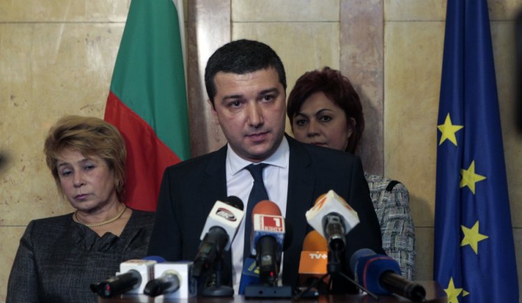 Драгомир Стойнев: Българските семейства се нуждаят от подкрепата на държавата