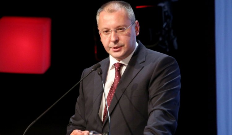 Сергей Станишев спечели вота на хората в класацията на Дарик радио за политик на годината 