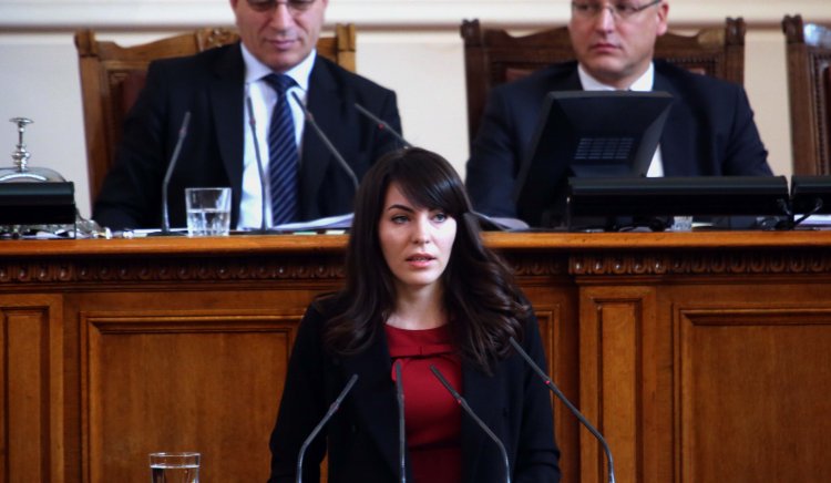Теодора Халачева към вътрешния министър: Време е от констатиране на проблемите да се мине към реални действия 
