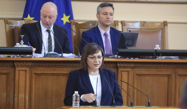 Корнелия Нинова: Няма да позволим на правителството да харчи средства от Сребърния фонд