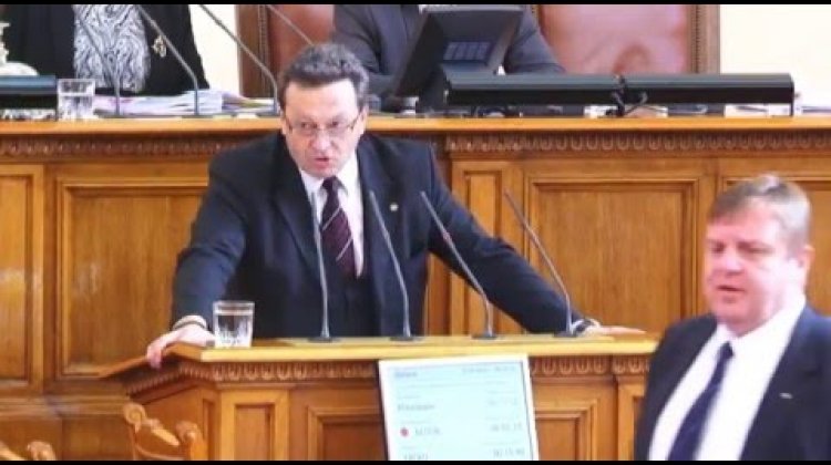 Ерменков към ГЕРБ: Не се поддавайте безпринципно на решения, нарушаващи парламентаризма